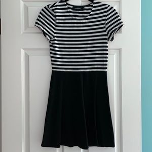Trendy Dress with Stripes